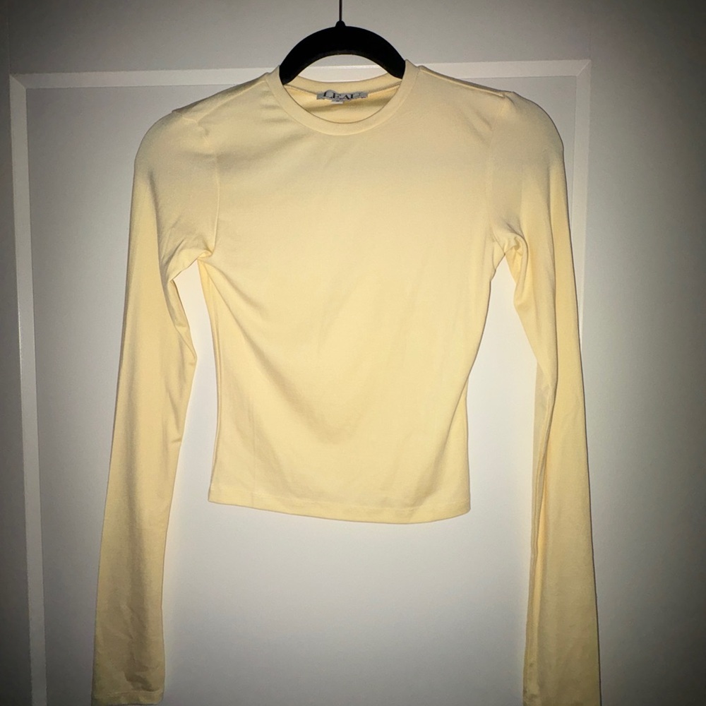 Leau Butter Long Sleeve Top